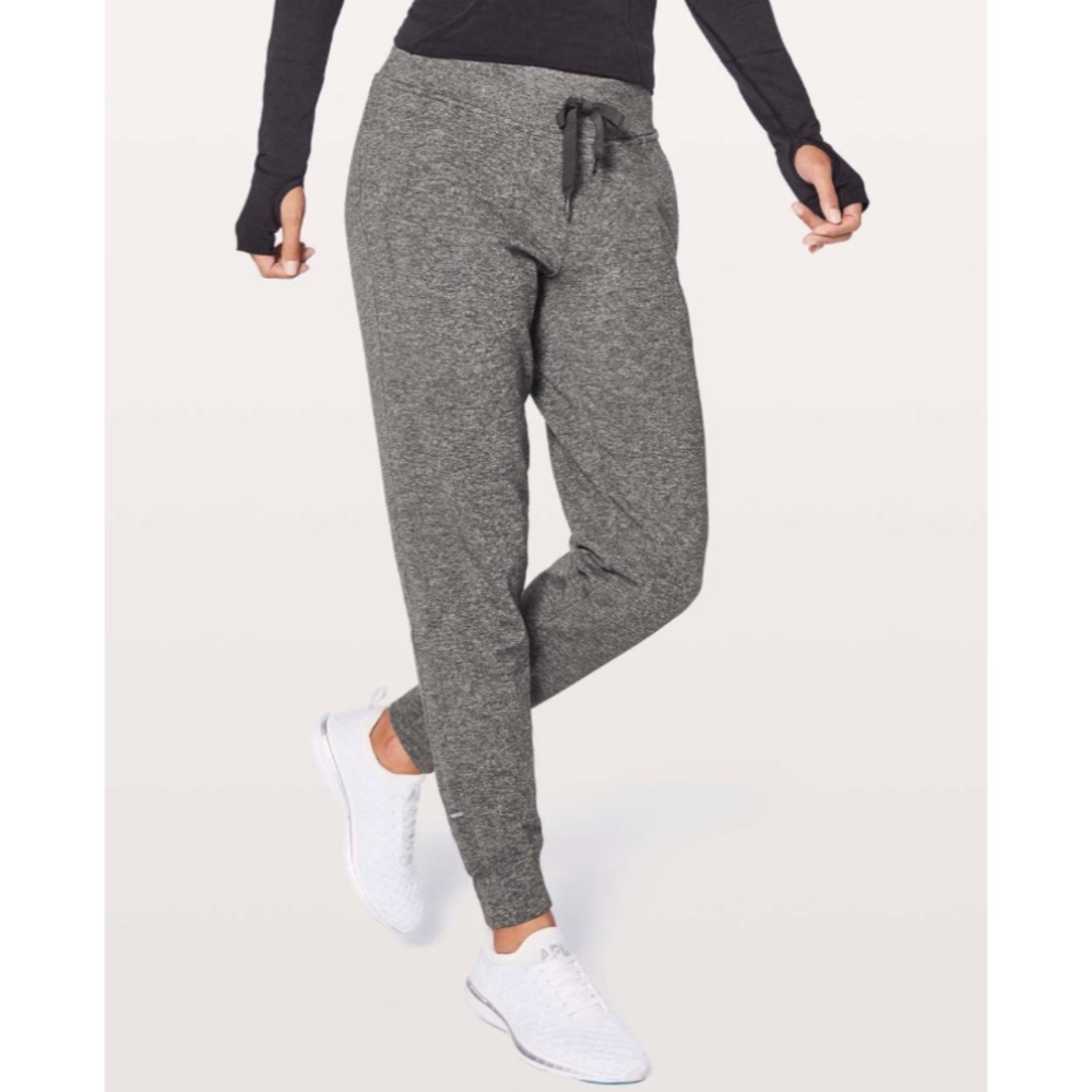 Lululemon Ready To Rulu Pant in heathered deep coal grey size 8